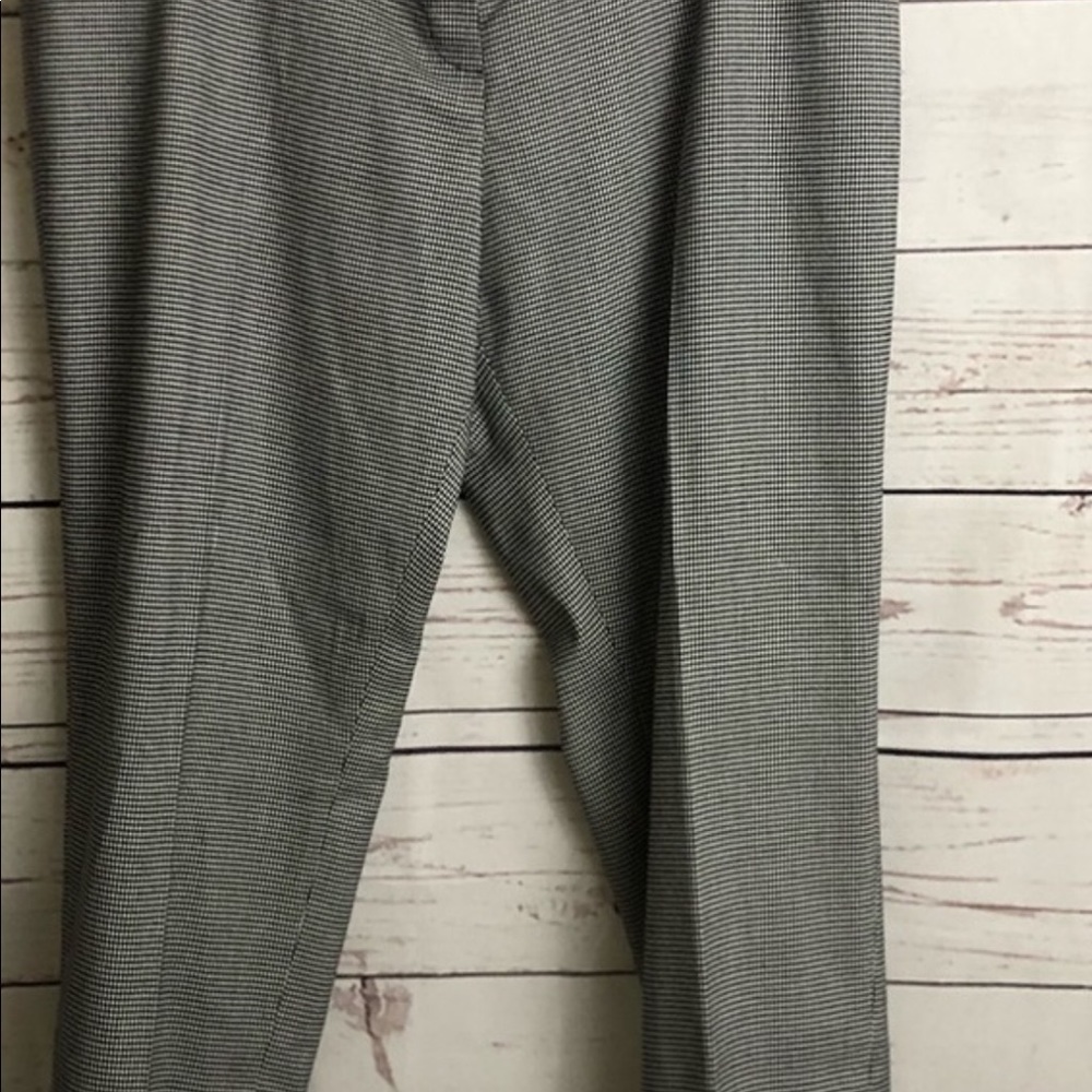 Anne Kline NWT Director casual ankle pant